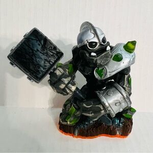 Activision Skylander Giants Crusher figure